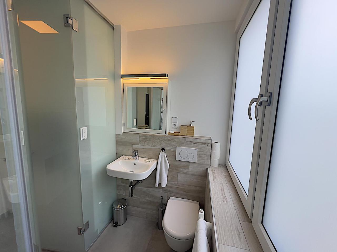 Apartments 4U: Kampus Upstairs Hradec Kralove Luaran gambar